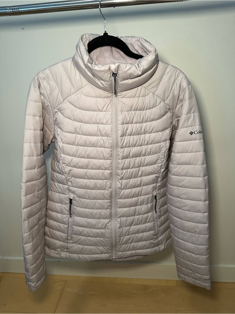 Columbia Women's Pale Pink Quilted Packable Puffer Jacket